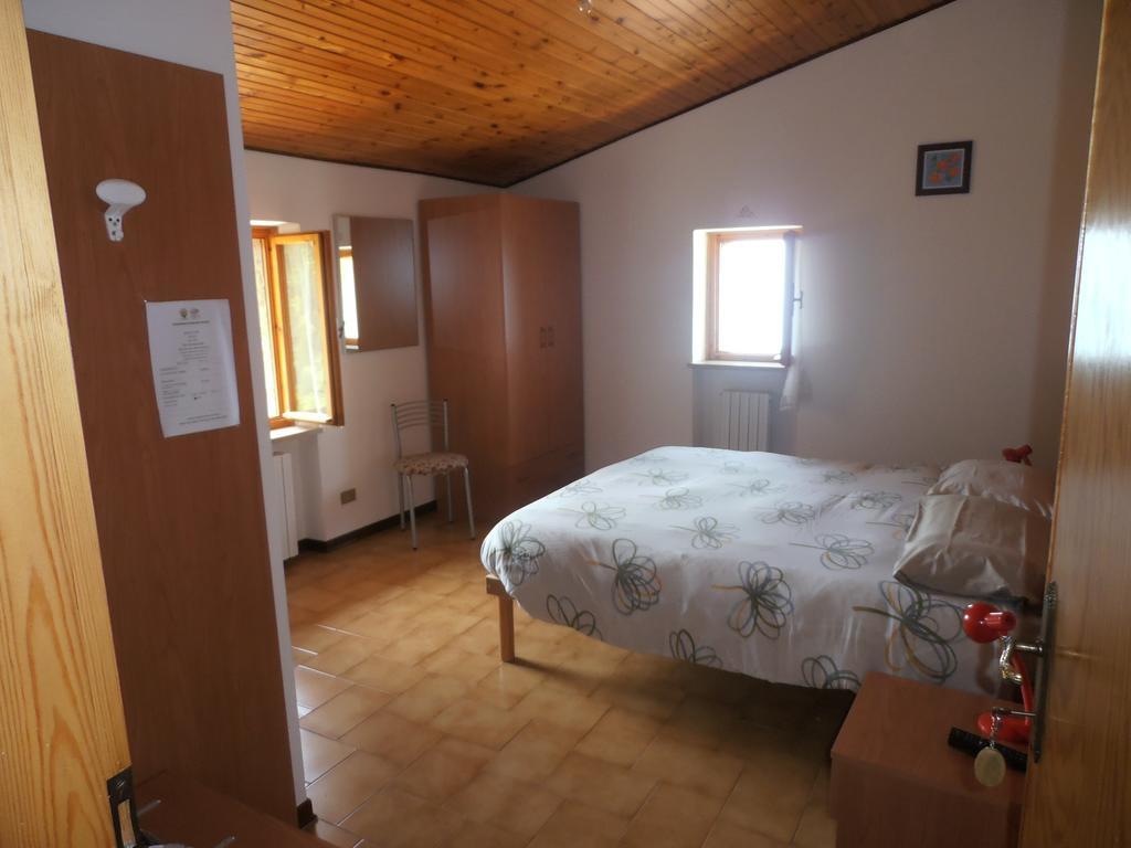 Agriturismo La Part San Zeno di Montagna Habitación foto